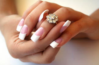 viet nails perfect for weddings